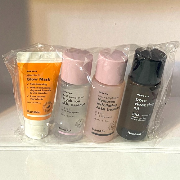 Hanskin Travel Set - Picture 1 of 1